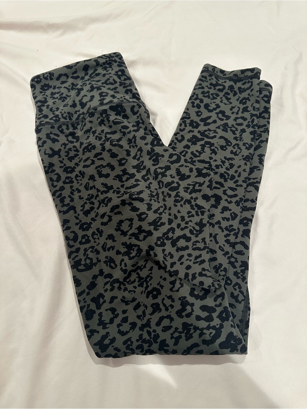 Athleta Gray & Black Leopard Print Leggings